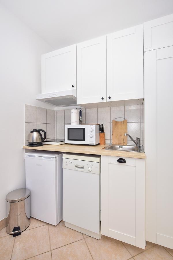 Apartment Mirna Макарська Екстер'єр фото