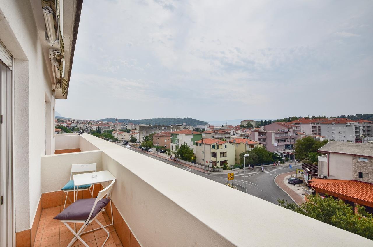 Apartment Mirna Макарська Екстер'єр фото